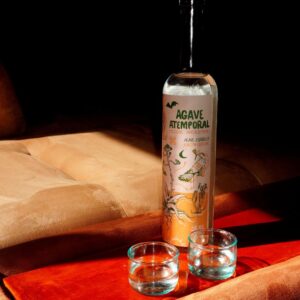 mezcal agave atemporal espadilla